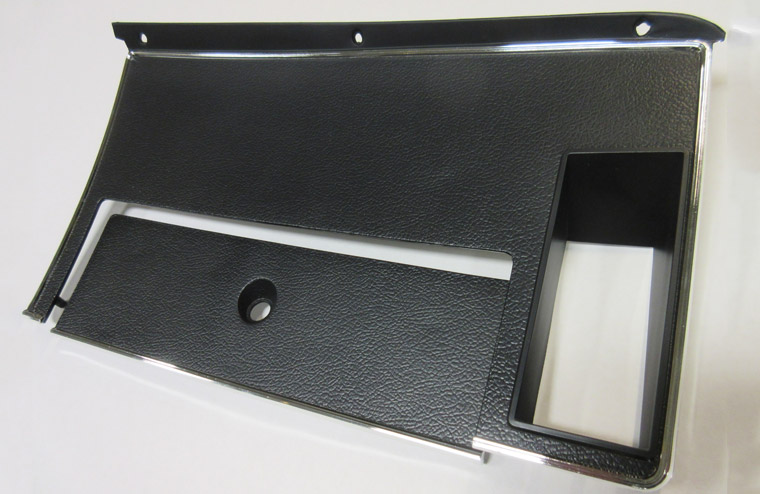 1971-73 Mustang Right Hand Panel and Glove Box Cover